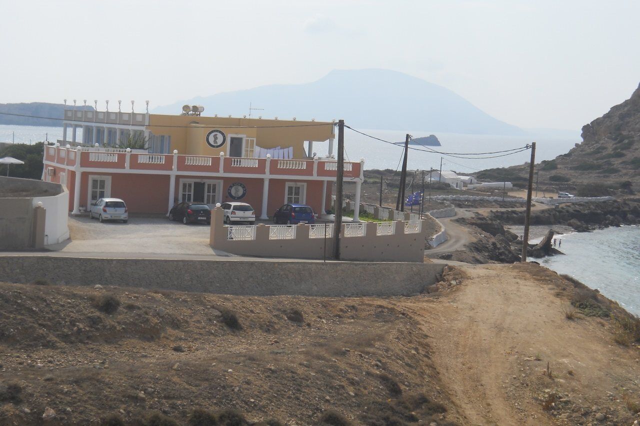 雅典娜帕拉斯公寓式酒店 阿尔卡萨 外观 照片